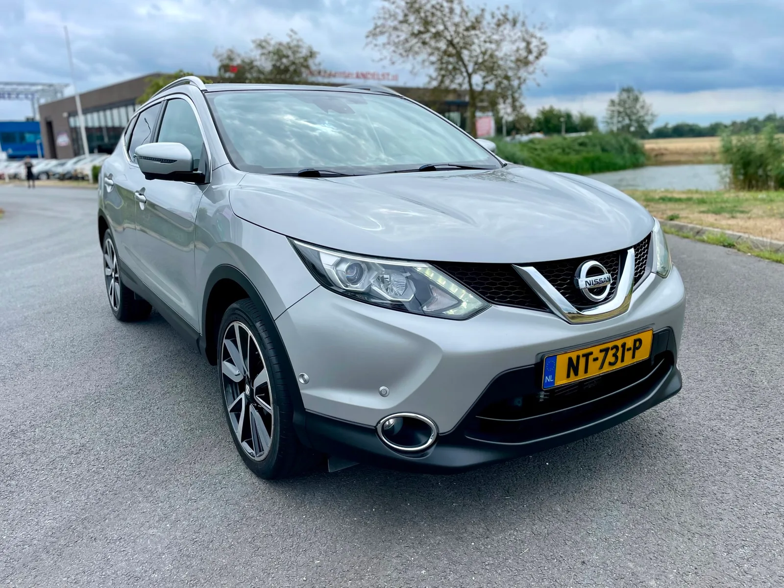 Nissan Qashqai (2017) — foto 1