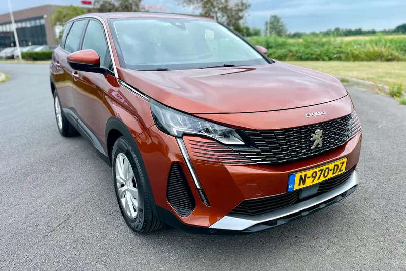 Peugeot 5008 (2021)