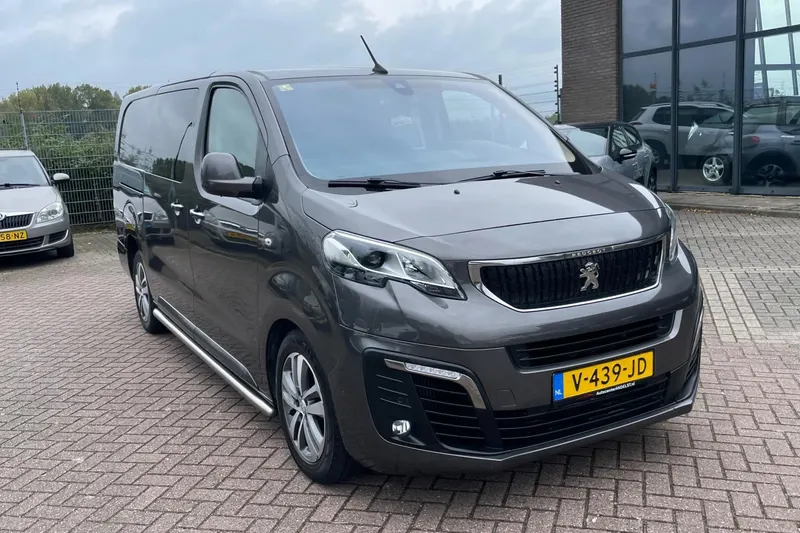 Peugeot Expert (2017)