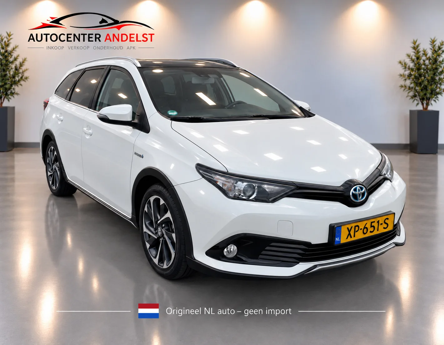 Toyota Auris (2019) — foto 1