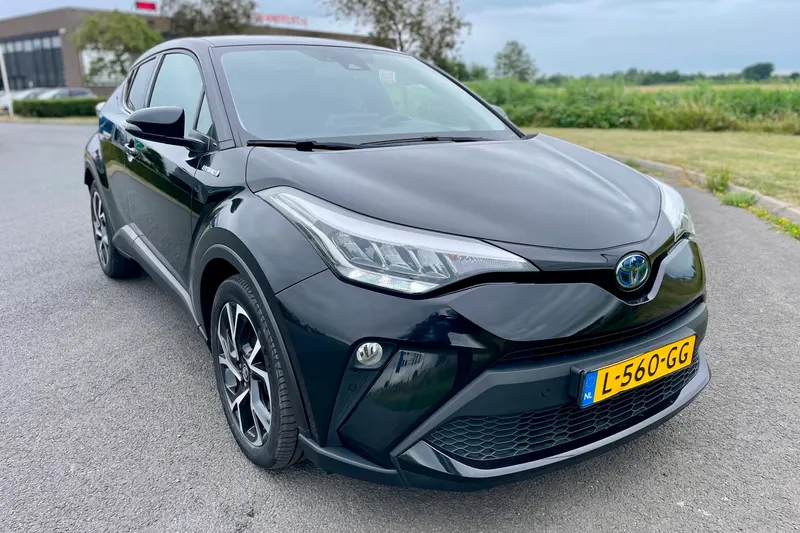 Toyota C-HR (2021)
