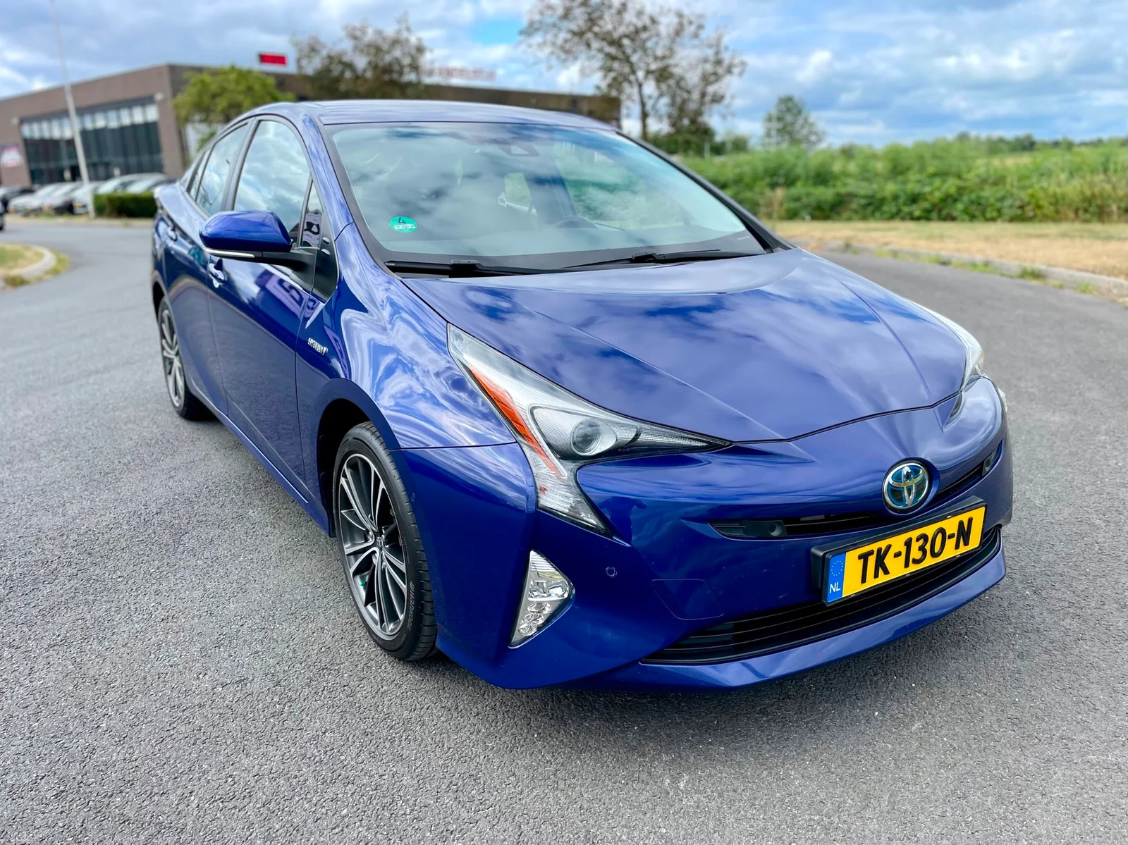 Toyota Prius (2018) — foto 1