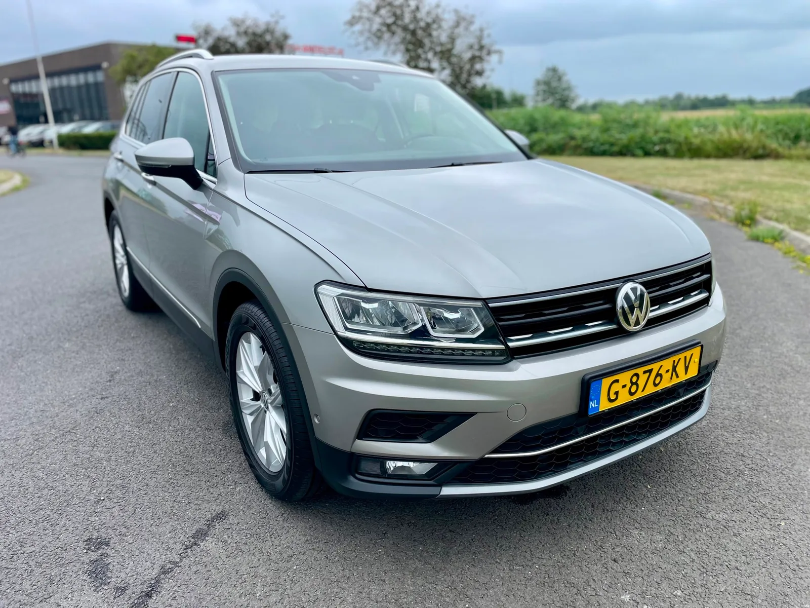 Volkswagen Tiguan (2019) — foto 1