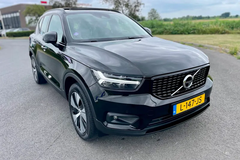 Volvo XC40 (2021)
