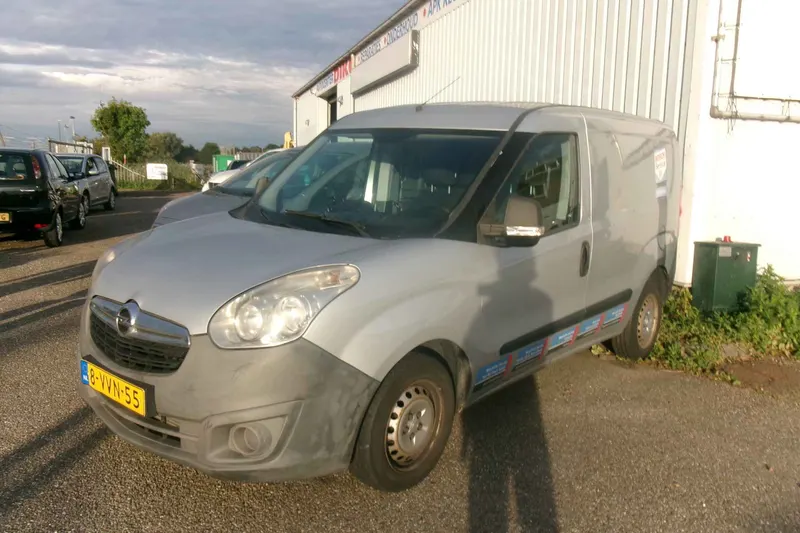 Opel Combo (2012)