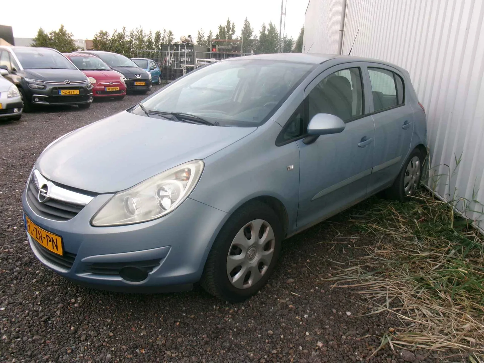 Opel Corsa (2008) — foto 1
