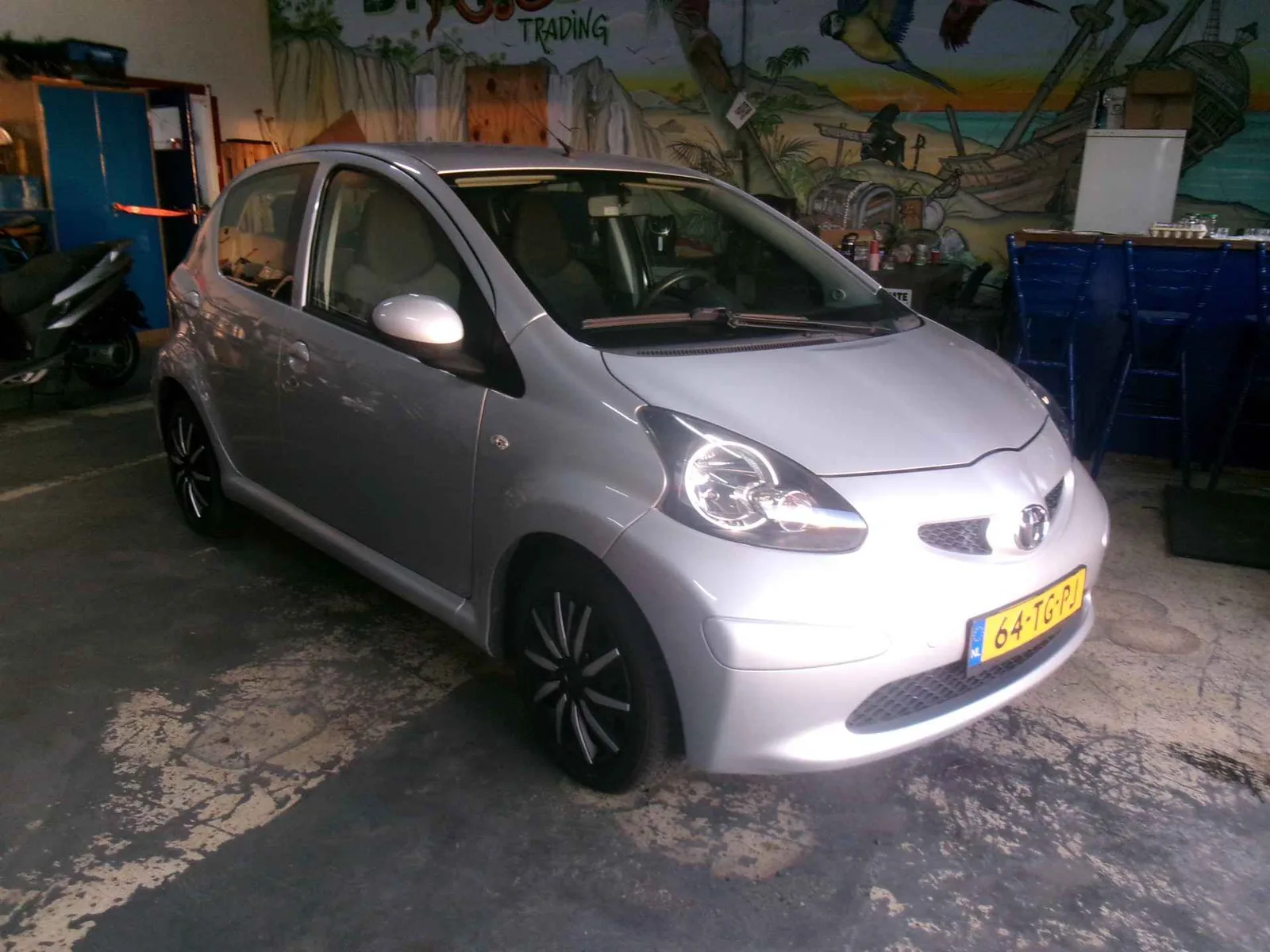 Toyota Aygo (2006) — foto 1