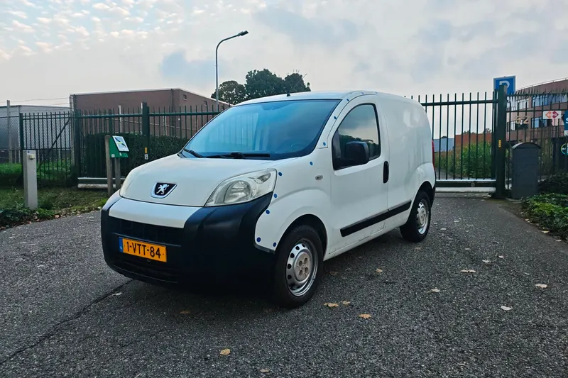 Peugeot Bipper (2012)