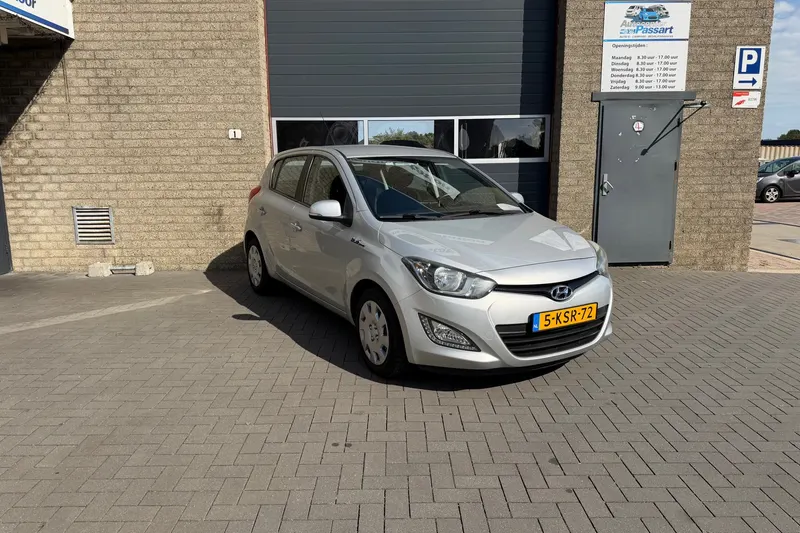 Hyundai i20 (2013)
