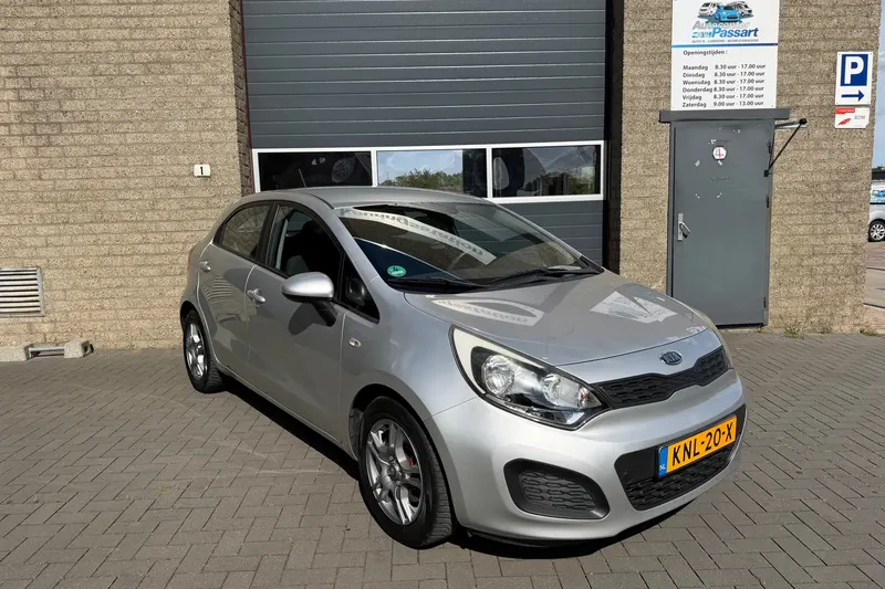 Kia Rio (2011)