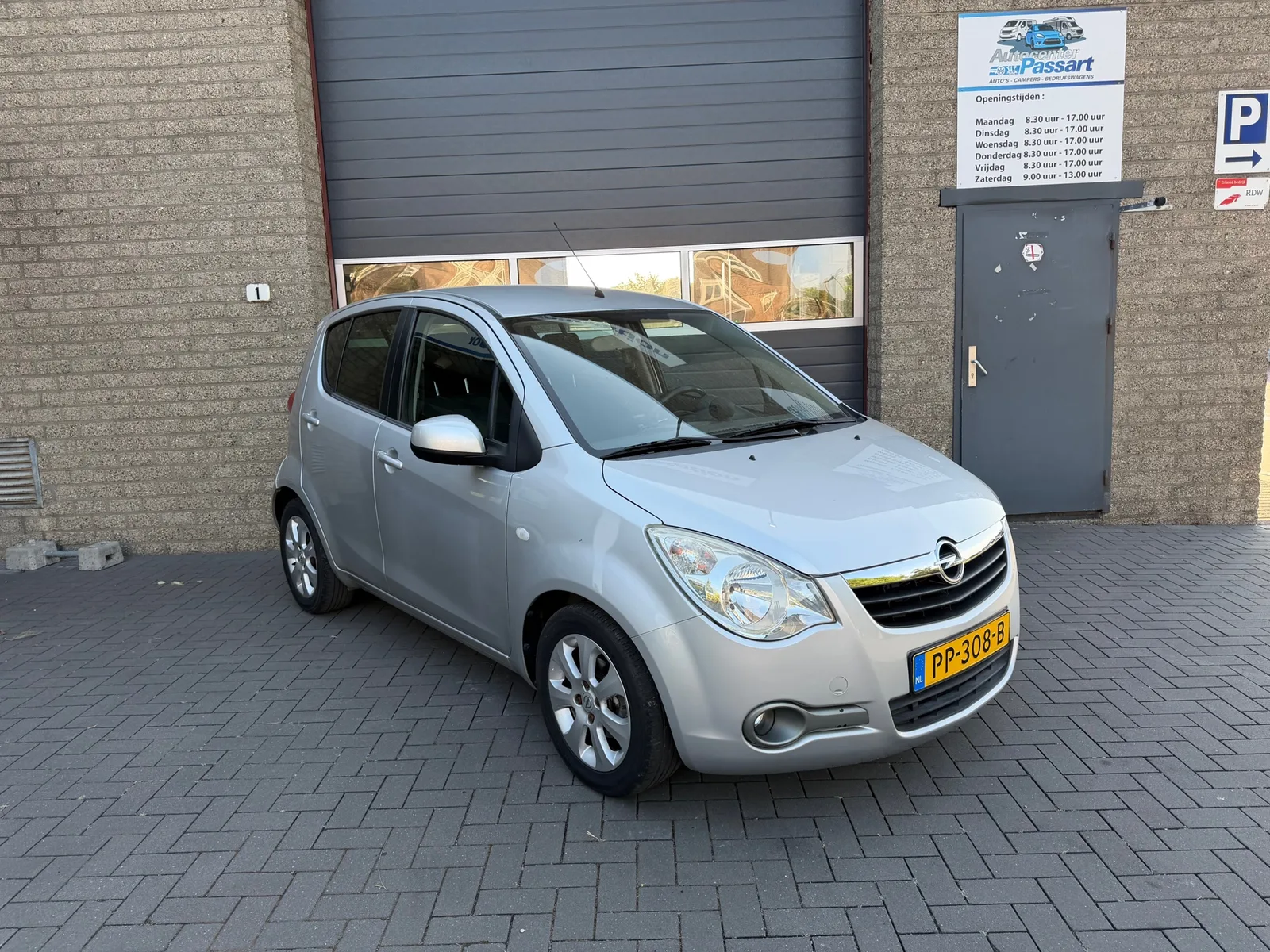 Opel Agila (2009) — foto 1
