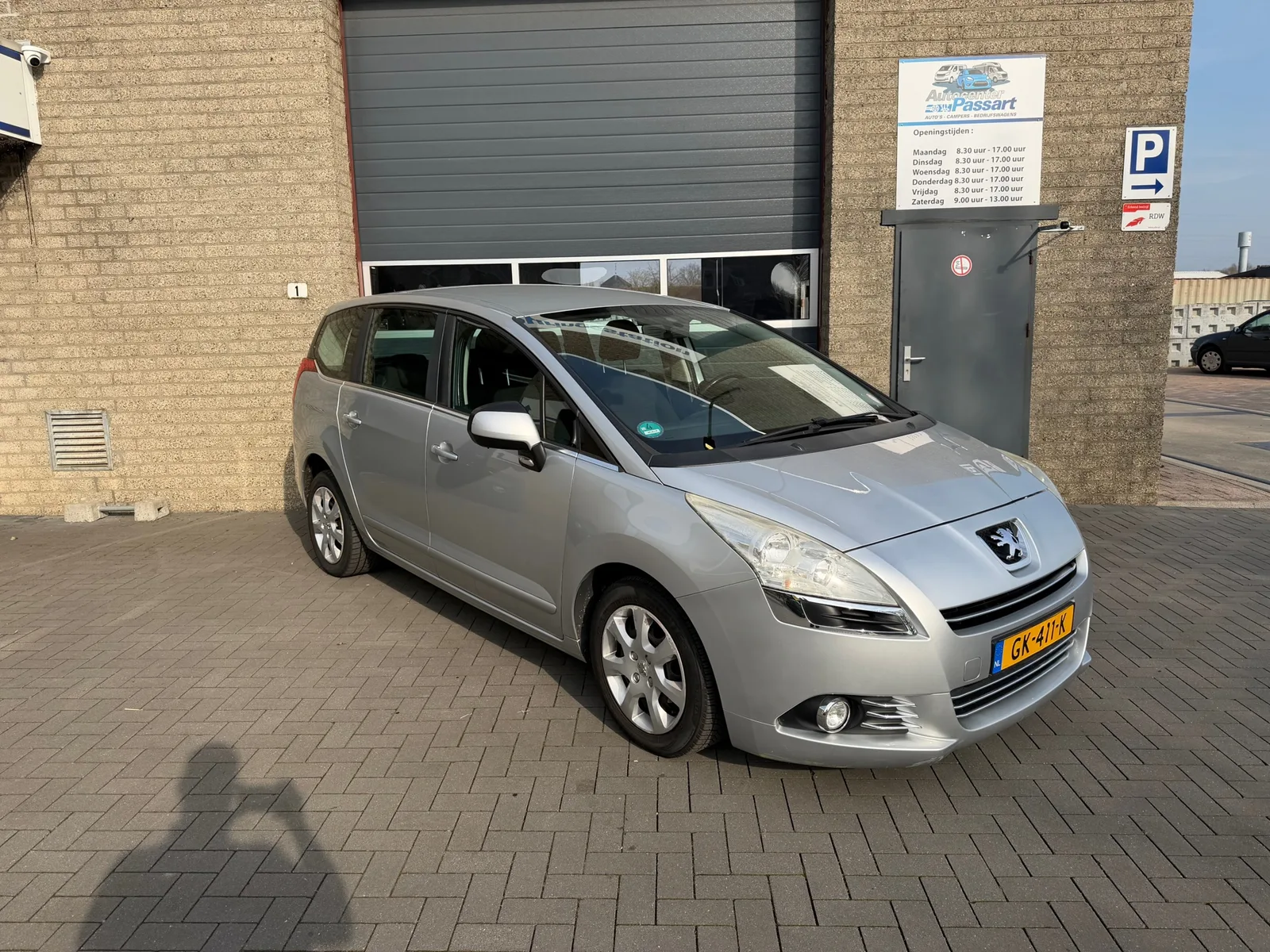 Peugeot 5008 (2010) — foto 1