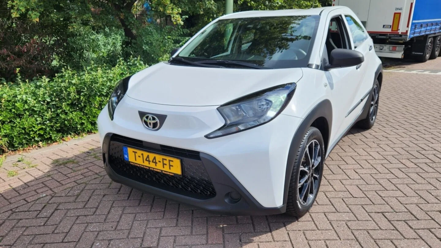 Toyota Aygo X (2023) — foto 1