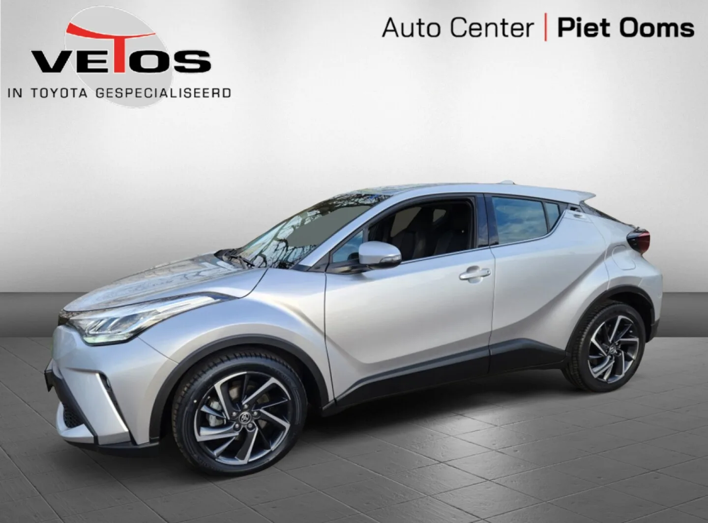 Toyota C-HR (2022) — foto 1