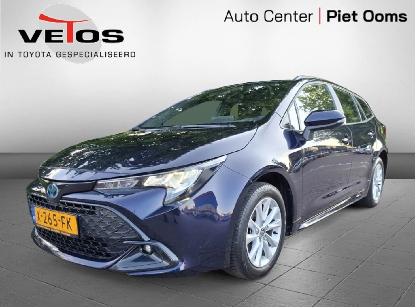 Toyota Corolla (2024) — foto 1