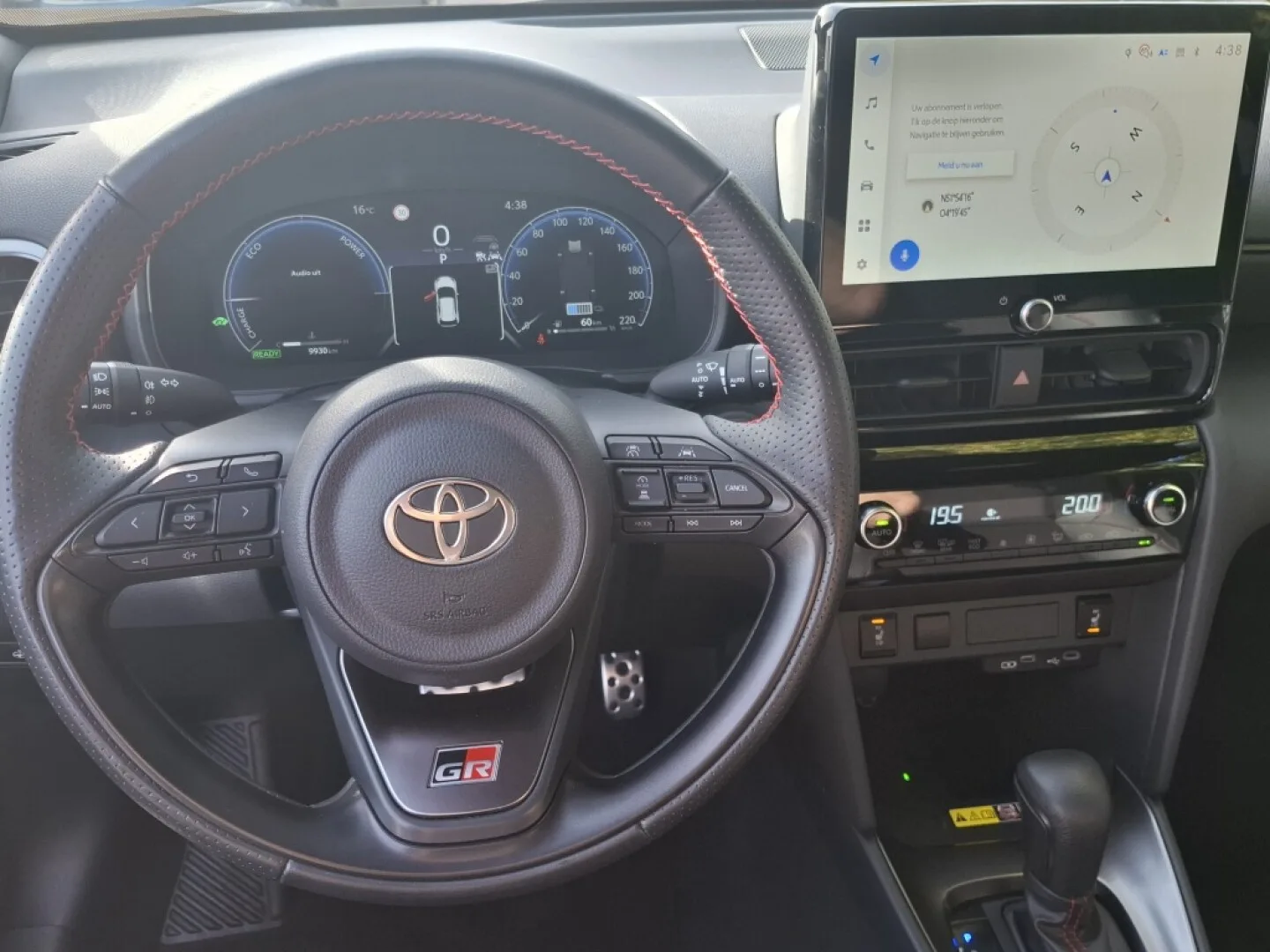 Toyota Yaris Cross (2025) — foto 1