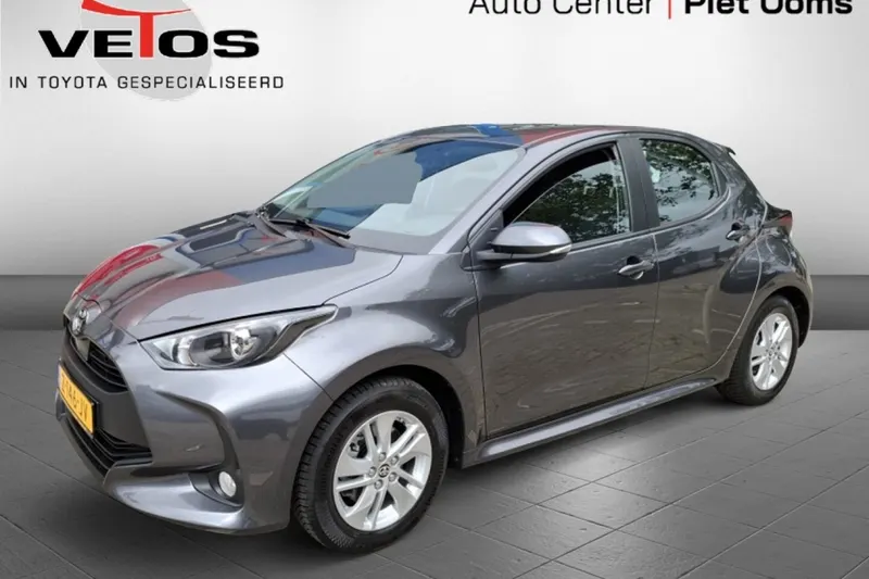 Toyota Yaris (2024)