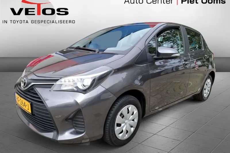 Toyota Yaris (2015)