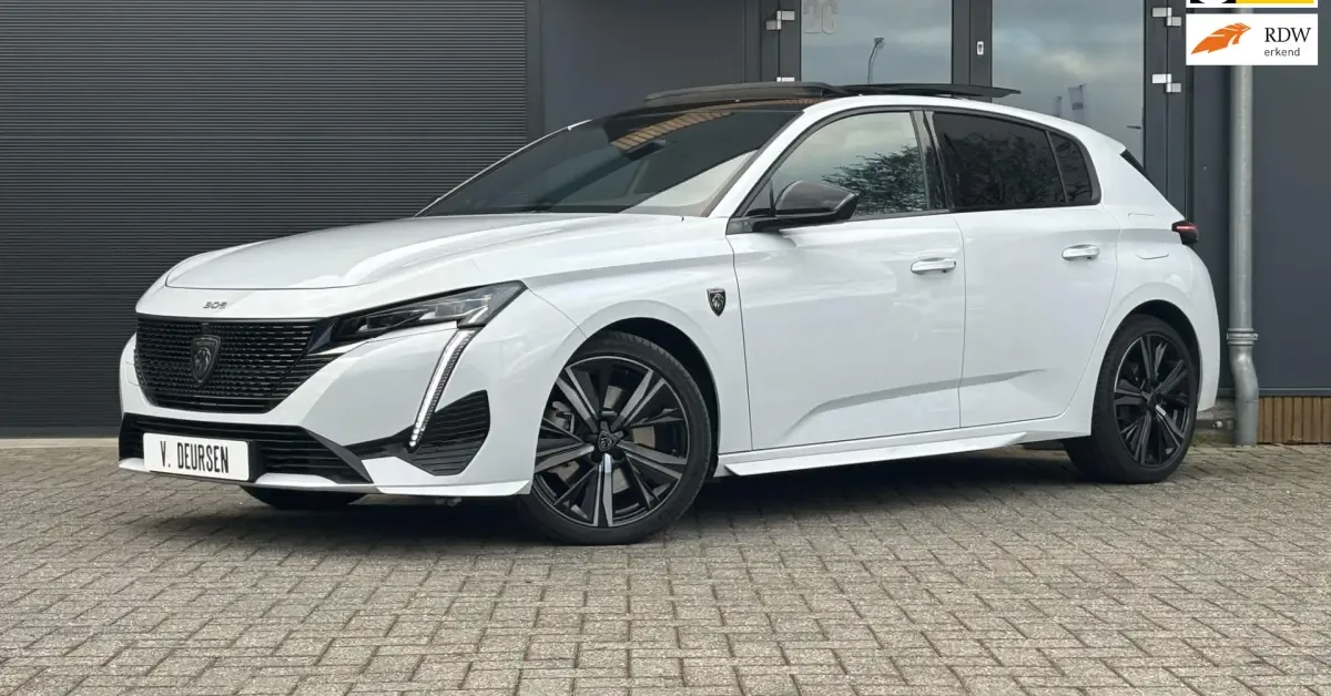 Peugeot 308 (2024) — foto 1
