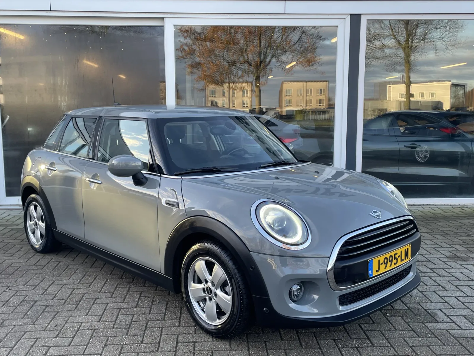 MINI One (2020) — foto 1