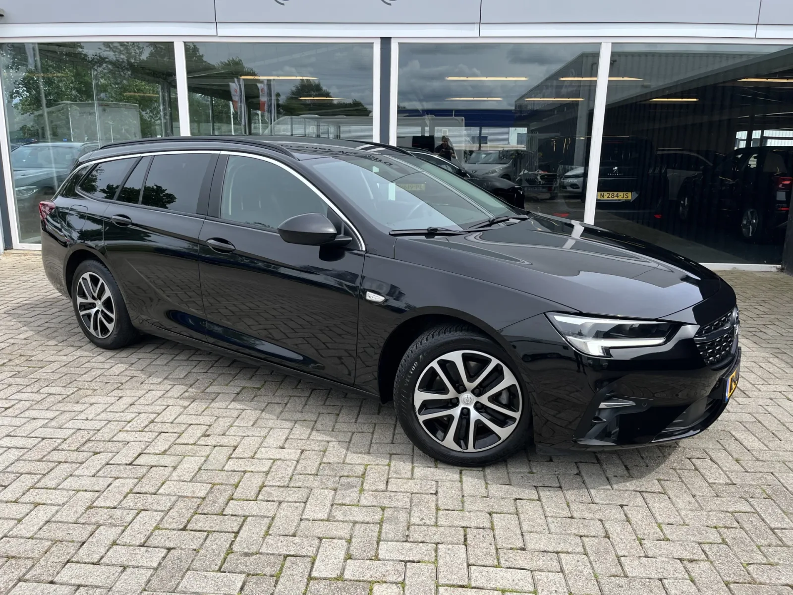 Opel Insignia (2021) — foto 1