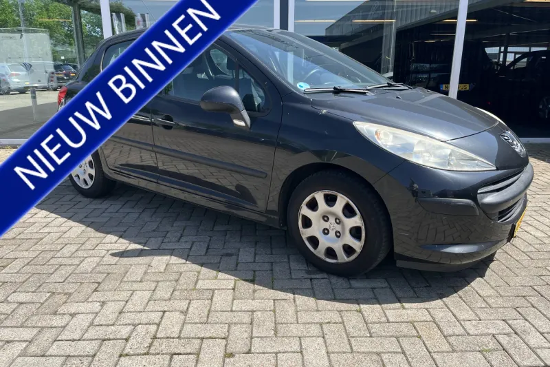 Peugeot 207 (2006)