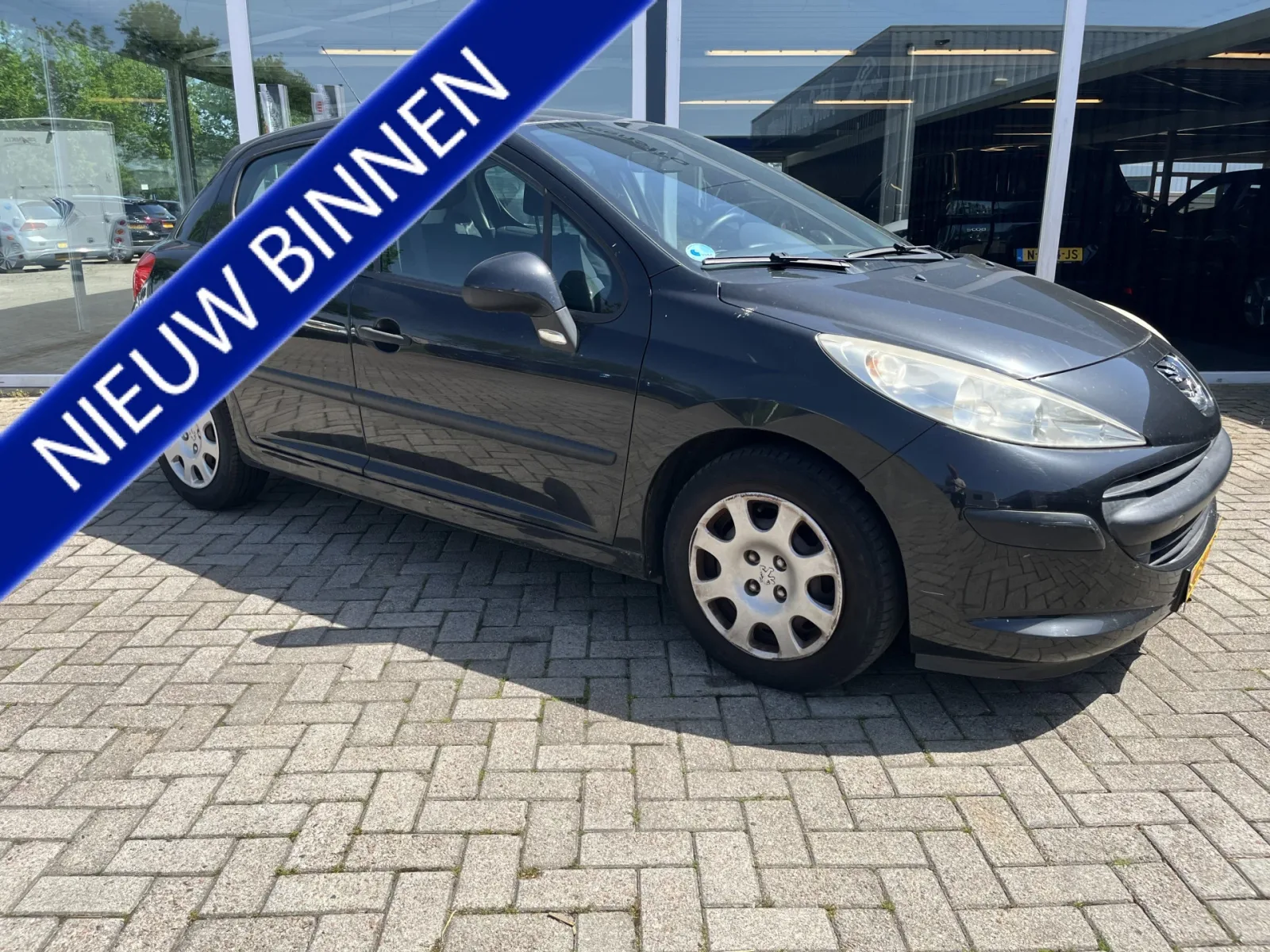 Peugeot 207 (2006) — foto 1