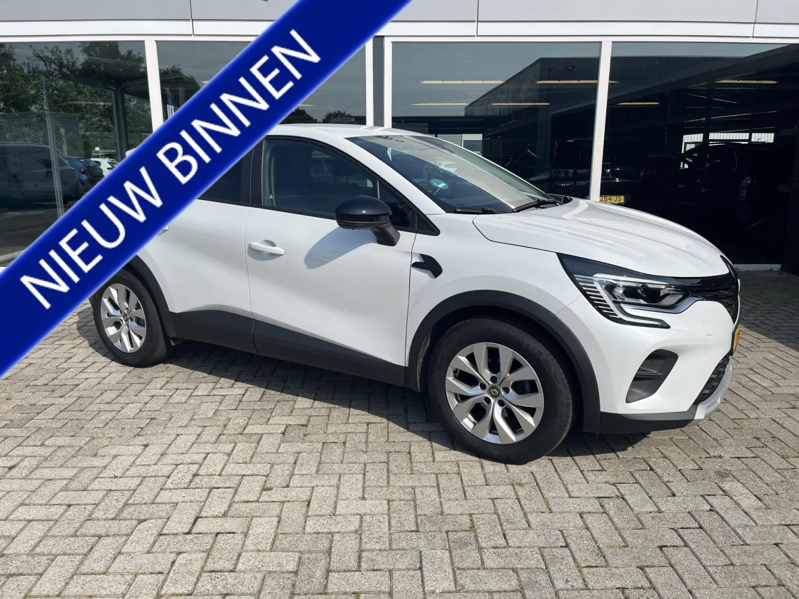 Renault Captur (2021) — foto 1