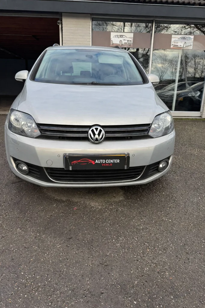 Volkswagen Golf Plus (2013) — foto 1