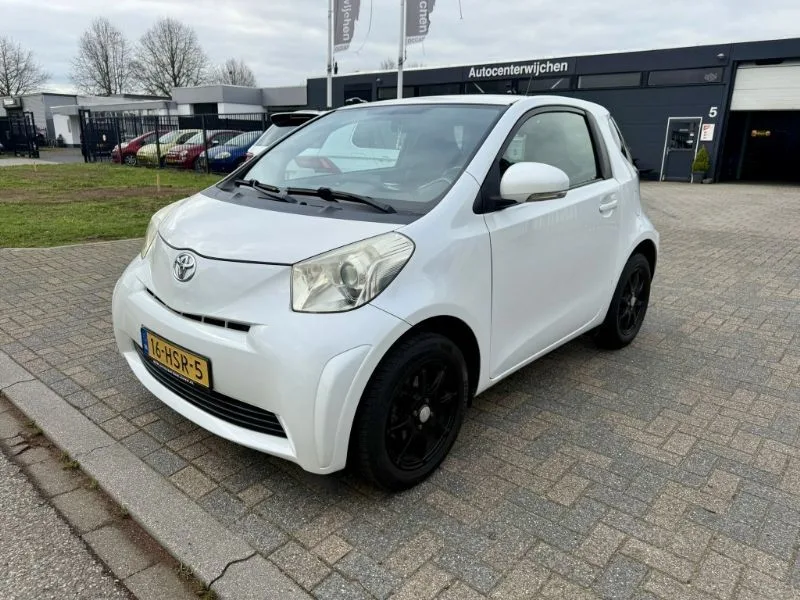 Toyota IQ (2009) — foto 1