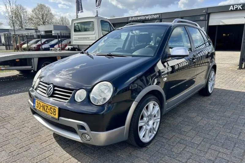 Volkswagen Polo (2004)