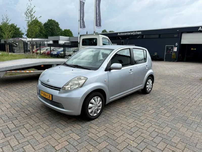 Daihatsu Sirion (2007) — foto 1