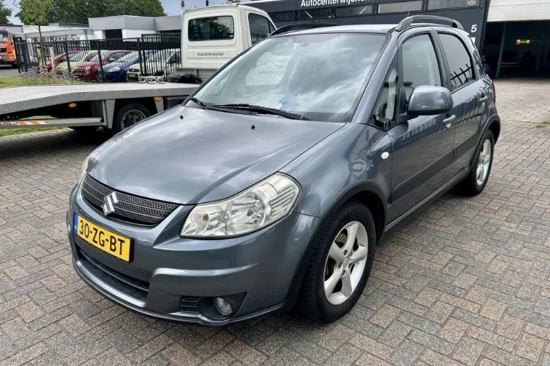 Suzuki SX4 (2008)