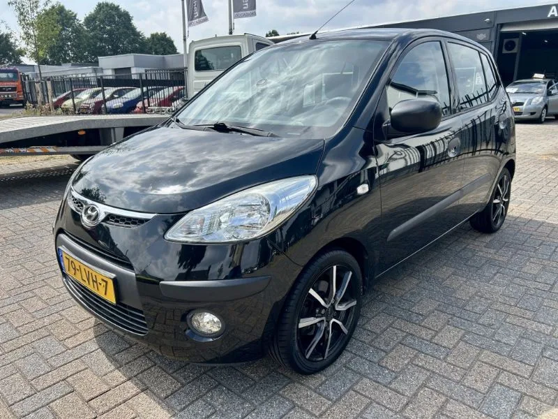 Hyundai i10 (2010) — foto 1