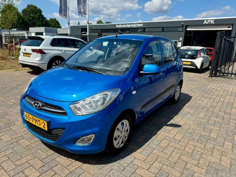 Hyundai i10 (2011) — foto 1