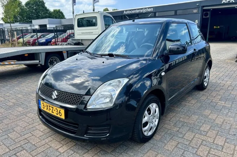Suzuki Swift (2009)