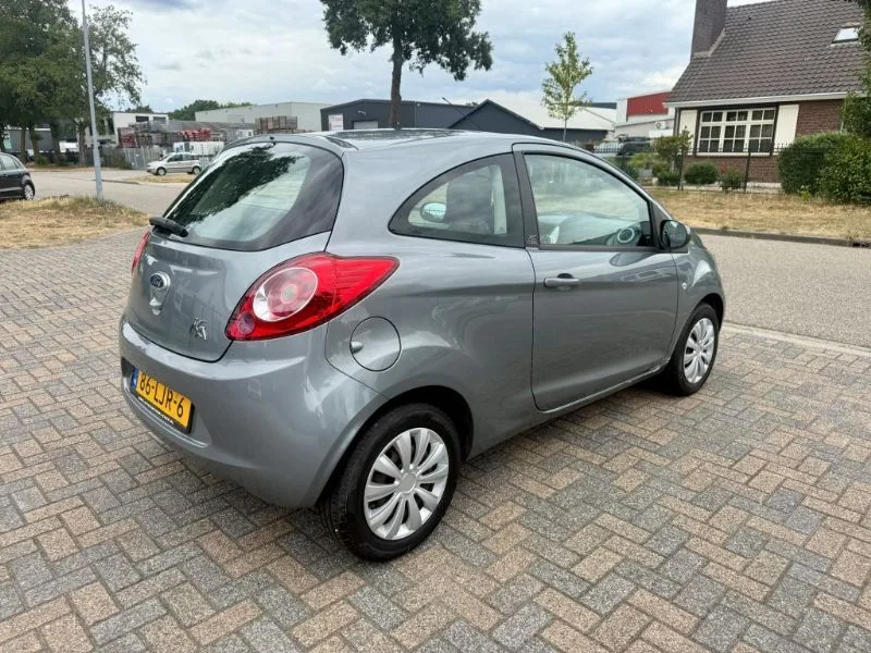 Ford Ka (2010) — foto 1