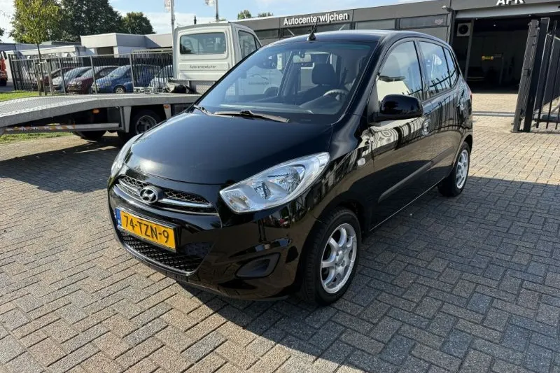 Hyundai i10 (2012)