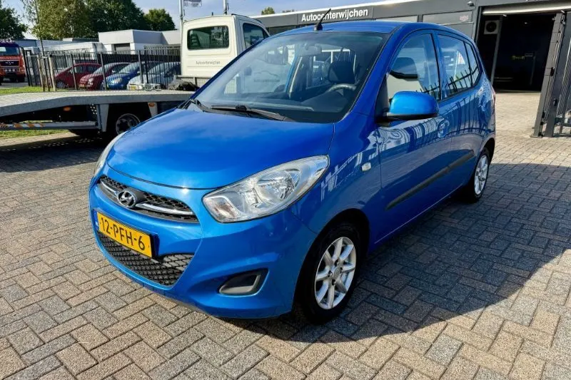 Hyundai i10 (2011)