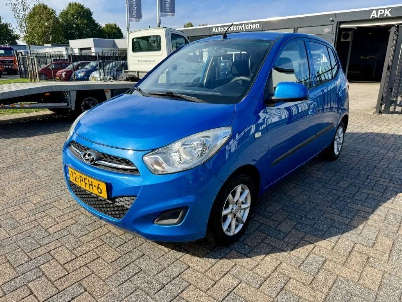 Hyundai i10 (2011) — foto 1