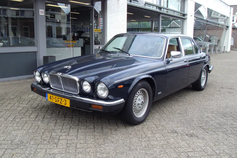 Jaguar XJ (1985)