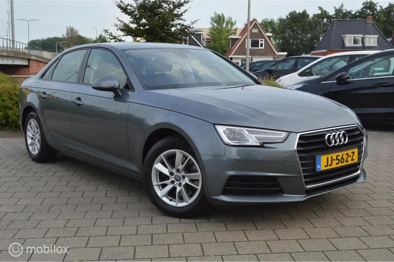 Audi A4 (2016)