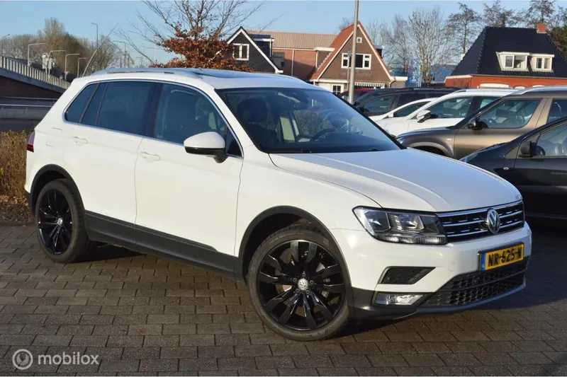 Volkswagen Tiguan (2017)