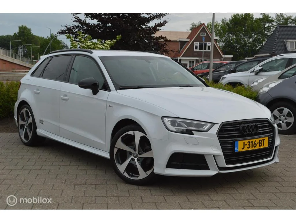 Audi A3 (2019) — foto 1