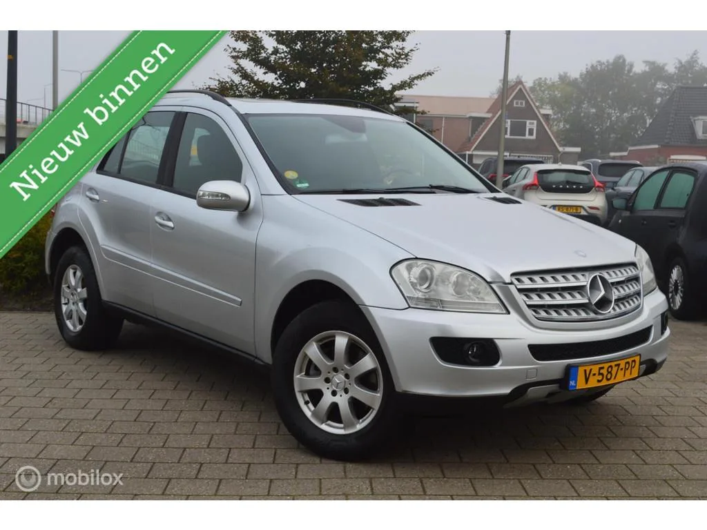 Mercedes-Benz M-Klasse (2006) — foto 1