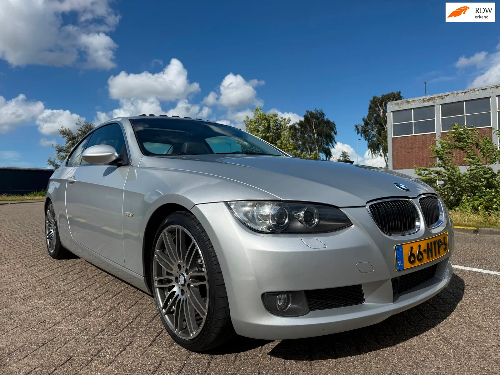 BMW 3-Serie (2009) — foto 1