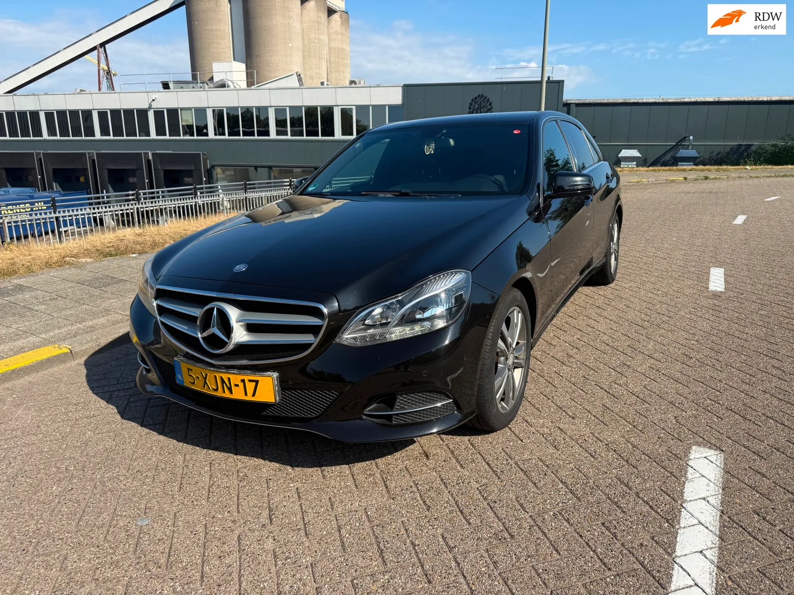 Mercedes-Benz E-Klasse (2014) — foto 1
