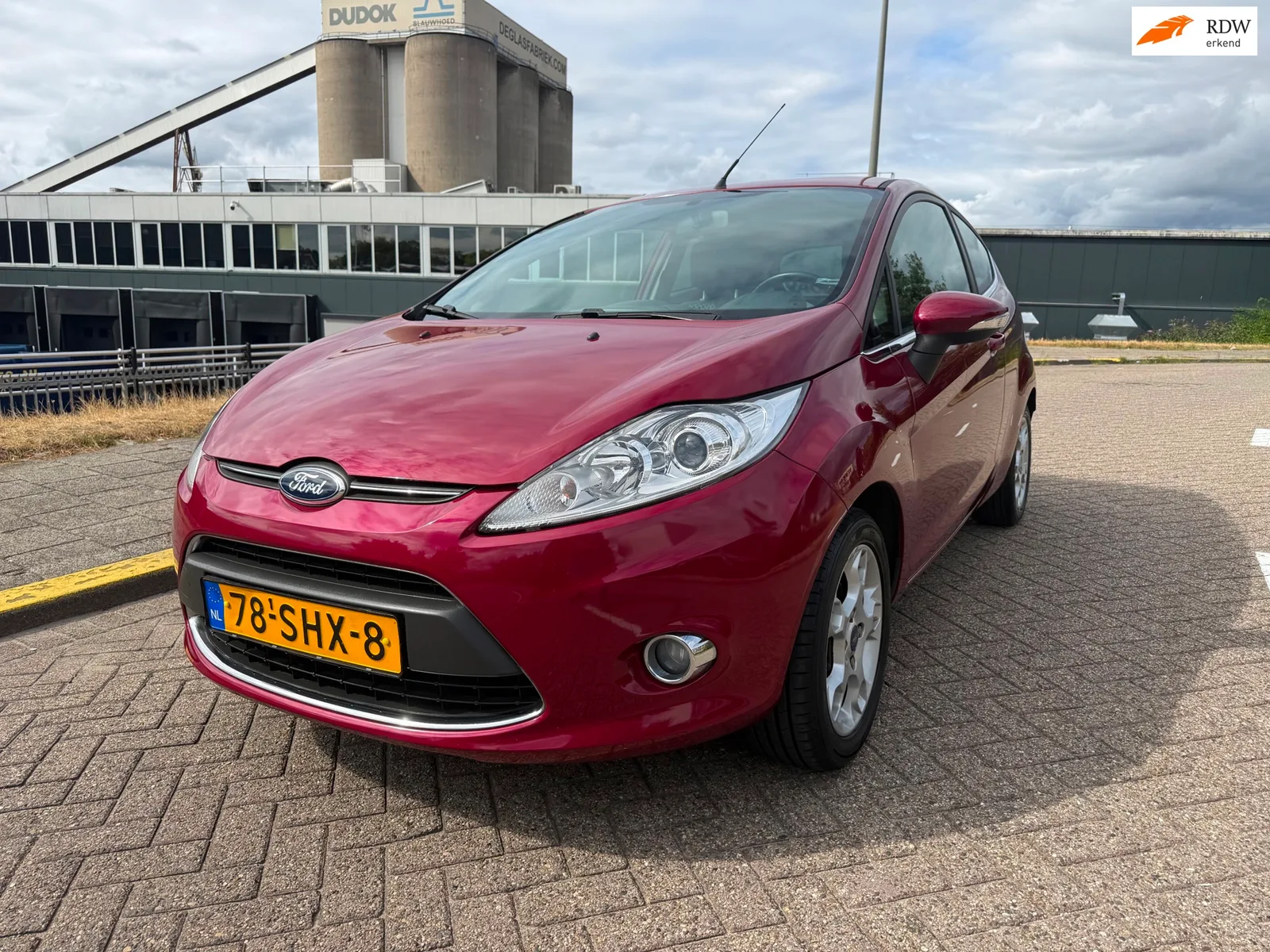 Ford Fiesta (2011) — foto 1