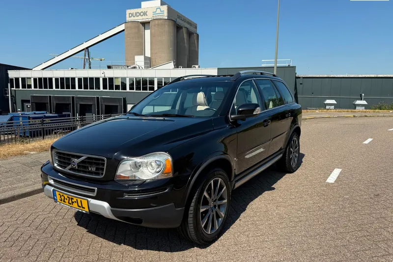 Volvo XC90 (2008)
