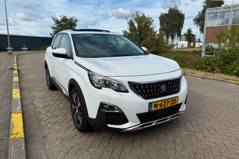 Peugeot 3008 (2017)